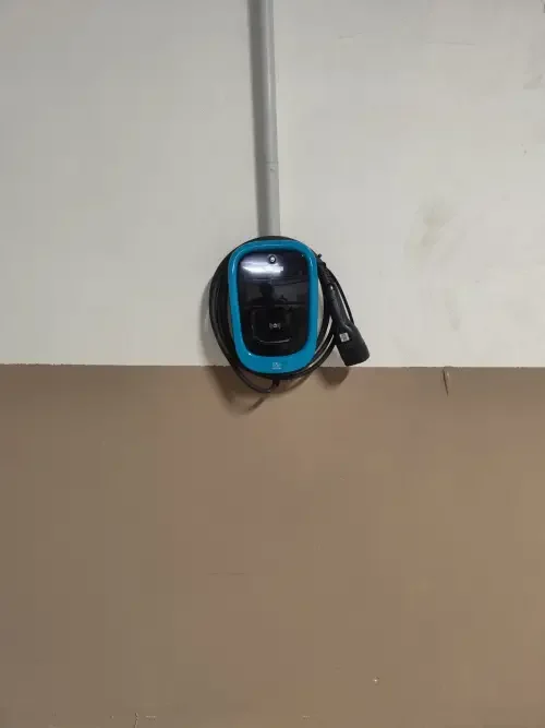 Instalación Orbis viaris base recarga de vehículo